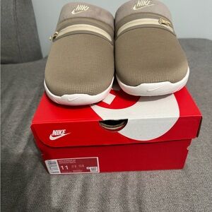 Men’s Nike Burrow Slip-On Shoes
